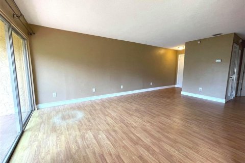 Condominio en venta en Sarasota, Florida, 1 dormitorio, 71.35 m2 № 2096502 - foto 6