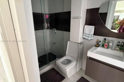 Снять в аренду виллу или дом в Майами, Флорида 4 спальни, 216.93м2, № 2077458 - фото 10