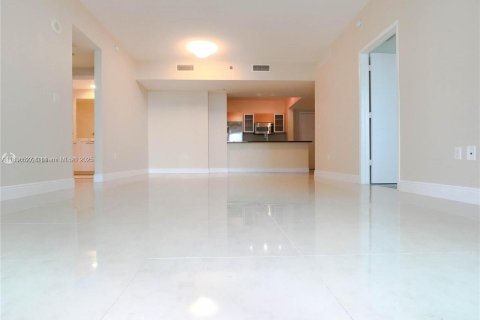 Copropriété à vendre à Miami, Floride: 2 chambres, 104.05 m2 № 1935196 - photo 10