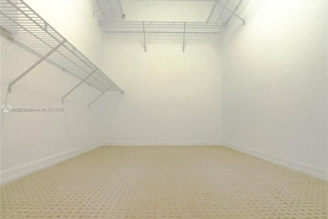 Copropriété à vendre à Miami, Floride: 2 chambres, 104.05 m2 № 1935196 - photo 23