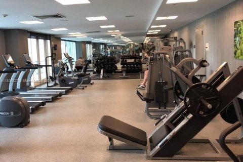 Copropriété à vendre à Miami, Floride: 2 chambres, 104.05 m2 № 1935196 - photo 30