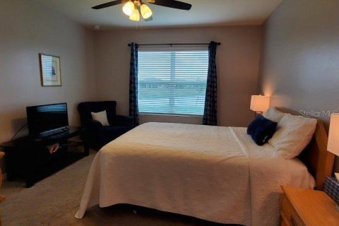 Townhouse in Punta Gorda, Florida 2 bedrooms, 140.84 sq.m. № 1142847 - photo 14