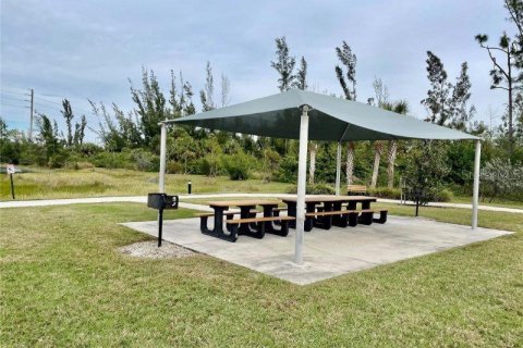 Townhouse in Punta Gorda, Florida 2 bedrooms, 140.84 sq.m. № 1142847 - photo 21