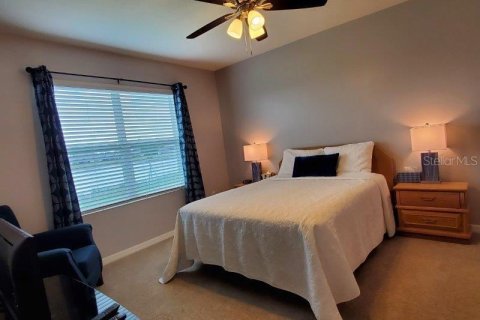 Townhouse in Punta Gorda, Florida 2 bedrooms, 140.84 sq.m. № 1142847 - photo 13