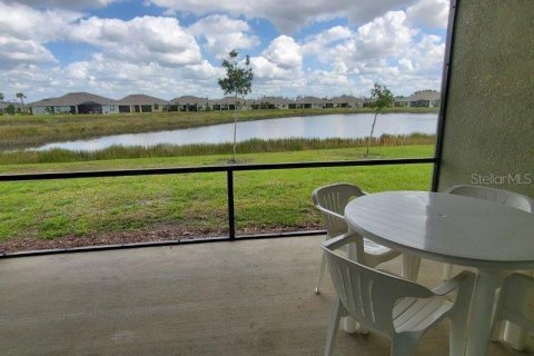 Townhouse in Punta Gorda, Florida 2 bedrooms, 140.84 sq.m. № 1142847 - photo 3