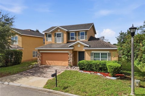 Villa ou maison à vendre à Davenport, Floride: 4 chambres, 241.36 m2 № 2339075 - photo 2