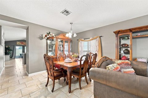 Villa ou maison à vendre à Davenport, Floride: 4 chambres, 241.36 m2 № 2339075 - photo 30