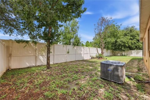 Villa ou maison à vendre à Davenport, Floride: 4 chambres, 241.36 m2 № 2339075 - photo 6