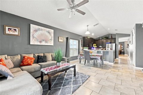 Villa ou maison à vendre à Davenport, Floride: 4 chambres, 241.36 m2 № 2339075 - photo 25