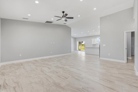 Villa ou maison à vendre à Placida, Floride: 3 chambres, 158.86 m2 № 2388685 - photo 5