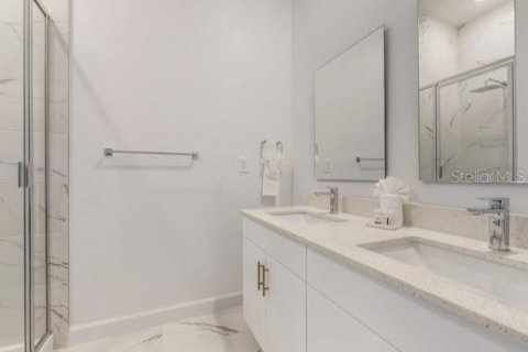 Adosado en venta en Davenport, Florida, 4 dormitorios, 178 m2 № 2212247 - foto 17