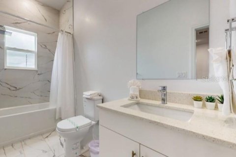 Adosado en venta en Davenport, Florida, 4 dormitorios, 178 m2 № 2212247 - foto 7