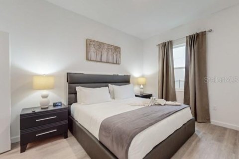 Adosado en venta en Davenport, Florida, 4 dormitorios, 178 m2 № 2212247 - foto 8