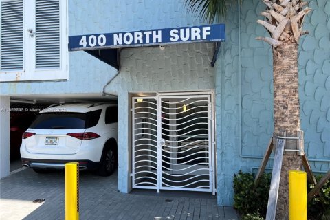 Condo in Hollywood, Florida, 2 bedrooms  № 1727465 - photo 15