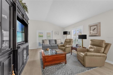 Casa en venta en The Villages, Florida, 2 dormitorios, 106.47 m2 № 2107845 - foto 5