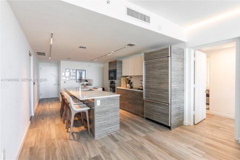 Copropriété à vendre à Miami, Floride: 1 chambre, 79.34 m2 № 2001302 - photo 5