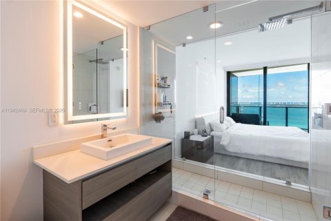 Copropriété à vendre à Miami, Floride: 1 chambre, 79.34 m2 № 2001302 - photo 13