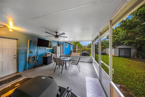 Купить виллу или дом в Холливуд, Флорида 2 спальни, 108.88м2, № 1830785 - фото 18