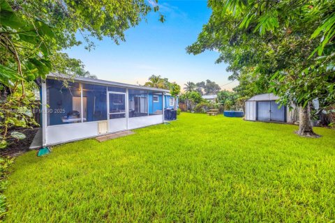 Купить виллу или дом в Холливуд, Флорида 2 спальни, 108.88м2, № 1830785 - фото 22