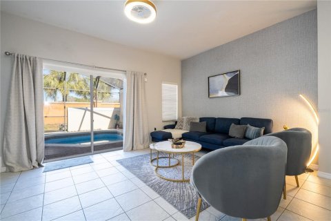 Купить таунхаус в Киссимми, Флорида 3 комнаты, 120.31м2, № 2115711 - фото 21