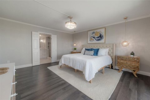 Condo in Tampa, Florida, 2 bedrooms  № 2149040 - photo 24