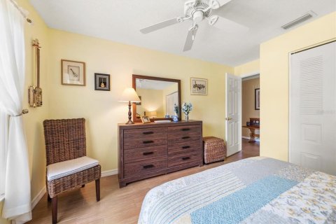 Villa ou maison à vendre à Palm Harbor, Floride: 2 chambres, 165.18 m2 № 2147670 - photo 30