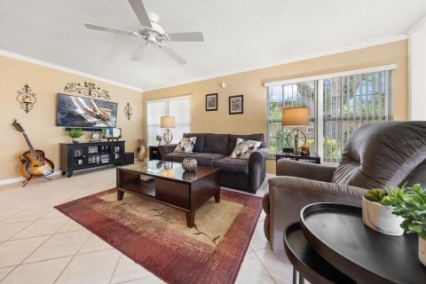 Villa ou maison à vendre à Palm Harbor, Floride: 2 chambres, 165.18 m2 № 2147670 - photo 21