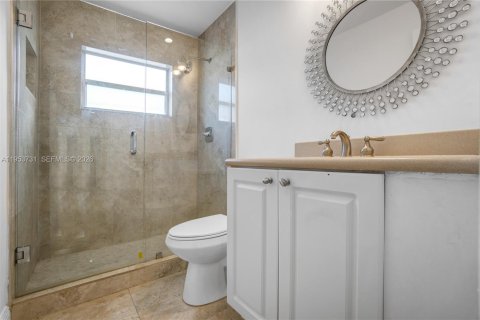 Condominio en venta en Hollywood, Florida, 1 dormitorio, 51.37 m2 № 2008174 - foto 23