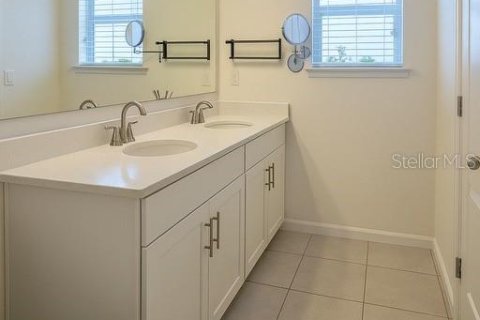 Снять в аренду таунхаус в Киссимми, Флорида 6 комнат, 163.69м2, № 1914784 - фото 22
