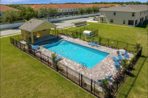Townhouse in Kissimmee, Florida 3 bedrooms, 163.69 sq.m. № 1914784 - photo 27