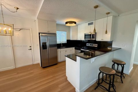 Condo à Fort Lauderdale, Floride, 2 chambres  № 2389771