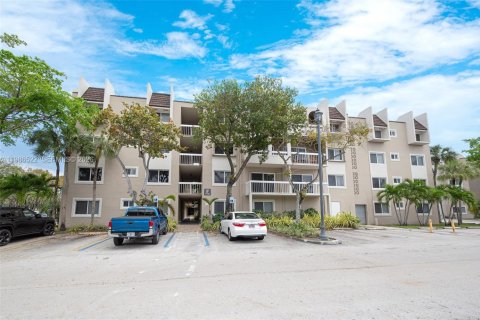 Apartment in Miami, Florida 1 bedroom, 66.15 sq.m. № 2048241 - photo 26