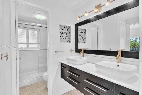 Apartamento en alquiler en Lauderdale-by-the-Sea, Florida, 1 dormitorio, 67.82 m2 № 2051168 - foto 23