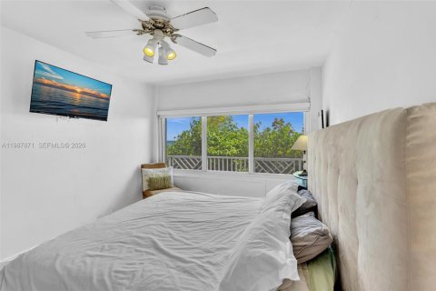 Apartamento en alquiler en Lauderdale-by-the-Sea, Florida, 1 dormitorio, 67.82 m2 № 2051168 - foto 27
