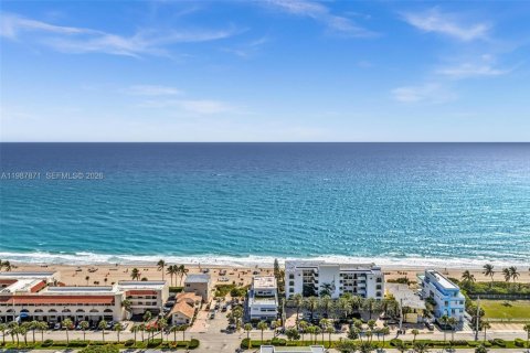 Apartamento en alquiler en Lauderdale-by-the-Sea, Florida, 1 dormitorio, 67.82 m2 № 2051168 - foto 30