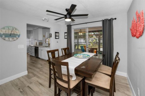Casa en venta en Largo, Florida, 2 dormitorios, 112.41 m2 № 1718453 - foto 12