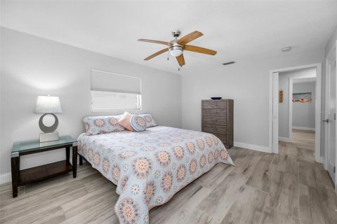 Casa en venta en Largo, Florida, 2 dormitorios, 112.41 m2 № 1718453 - foto 7