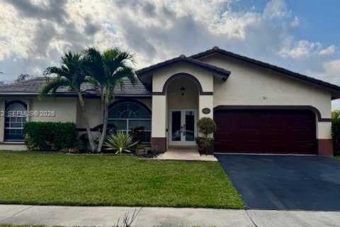 Дом в Уэстон, Флорида 4 спальни, 190.64м2 № 2033747