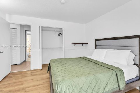 Villa ou maison à vendre à Port St. Lucie, Floride: 3 chambres, 104.42 m2 № 2054729 - photo 14