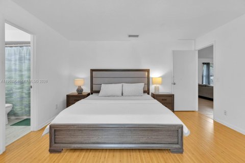 Villa ou maison à vendre à Port St. Lucie, Floride: 3 chambres, 104.42 m2 № 2054729 - photo 11