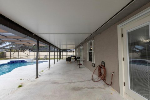 Villa ou maison à vendre à Port St. Lucie, Floride: 3 chambres, 104.42 m2 № 2054729 - photo 25