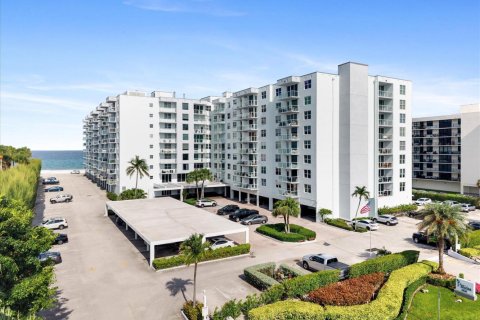 Купить кондоминиум в Палм-Бич, Флорида 3 комнаты, 93.65м2, № 2241832 - фото 27