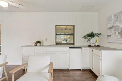 Casa en venta en Orlando, Florida, 3 dormitorios, 192.59 m2 № 2098188 - foto 12