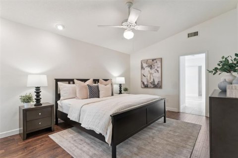 Casa en venta en Orlando, Florida, 3 dormitorios, 192.59 m2 № 2098188 - foto 13