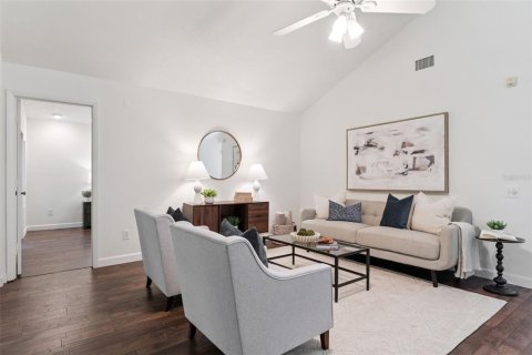 Casa en venta en Orlando, Florida, 3 dormitorios, 192.59 m2 № 2098188 - foto 7
