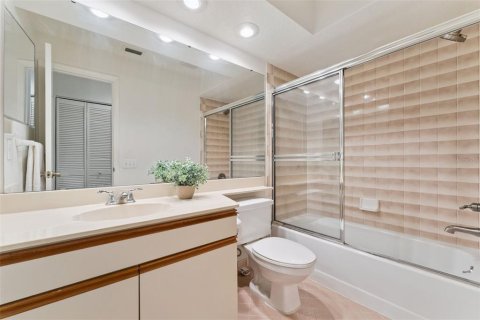 Casa en venta en Orlando, Florida, 3 dormitorios, 192.59 m2 № 2098188 - foto 24