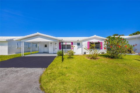 Casa en Pompano Beach, Florida 3 dormitorios, 123.65 m2 № 2059150