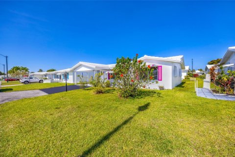 Casa en venta en Pompano Beach, Florida, 3 dormitorios, 123.65 m2 № 2059150 - foto 25