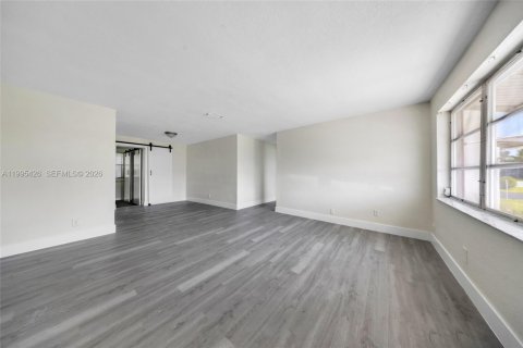 Casa en venta en Pompano Beach, Florida, 3 dormitorios, 123.65 m2 № 2059150 - foto 3
