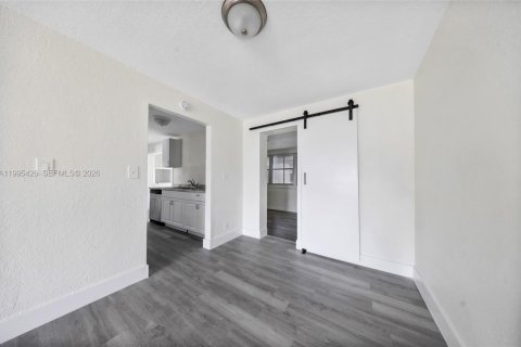 Casa en venta en Pompano Beach, Florida, 3 dormitorios, 123.65 m2 № 2059150 - foto 6